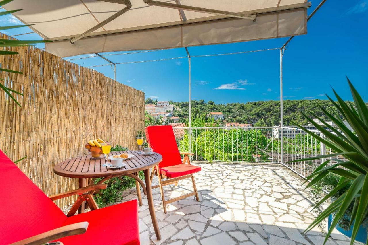 Cozy New Flat For 2 Or 3 Apartment Hvar Town Exterior photo